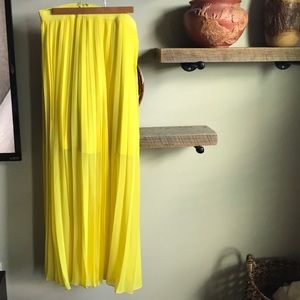 Pleated Ann Taylor, yellow maxi skirt